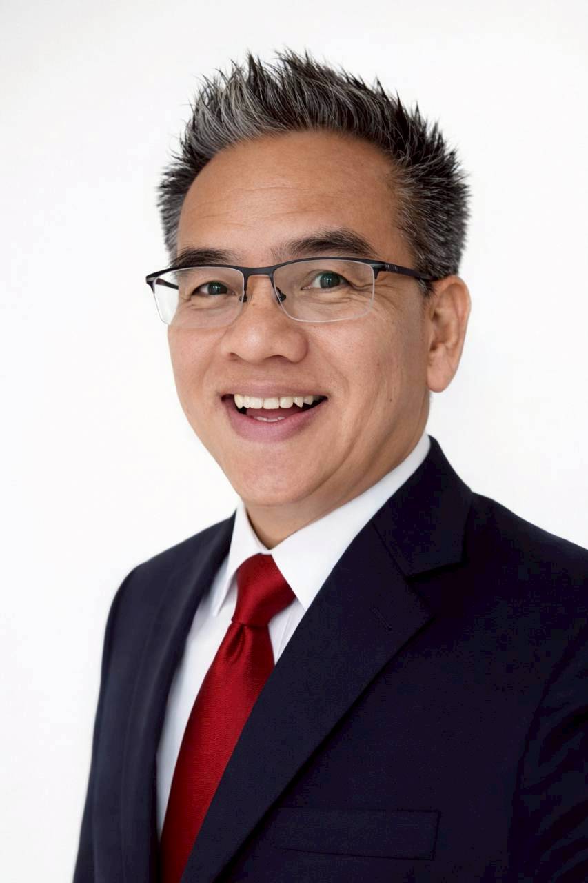 อ.ธีรทูล แก้วเครือคำ